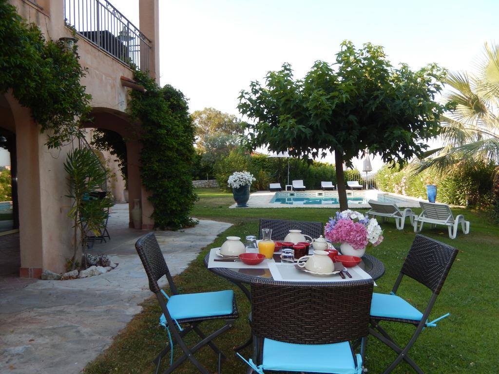 La Bastide De Freinet Hotel ว็องส์ ภายนอก รูปภาพ